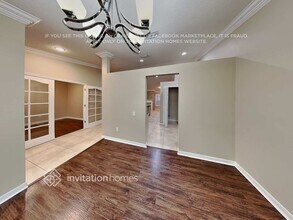 6647 Clair Shore Dr in Apollo Beach, FL - Foto de edificio - Building Photo