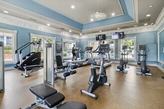 The Trails at King Farm in Rockville, MD - Foto de edificio - Building Photo