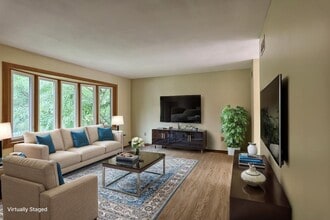 668 Sand Hill Rd in Hershey, PA - Building Photo - Building Photo