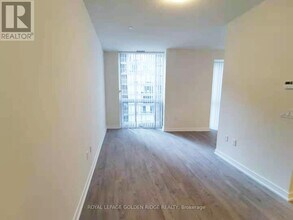 99-499 John St in Toronto, ON - Building Photo - Building Photo