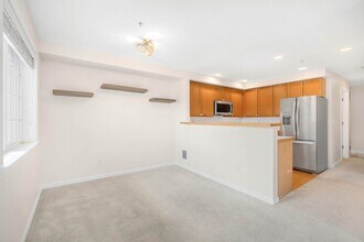 7301 5th Ave NE in Seattle, WA - Building Photo - Building Photo