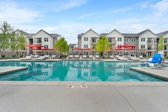 Harrison Landing Apartments in Perrysburg, OH - Building Photo - Building Photo