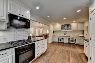443 Lakeshore Dr NW in Duluth, GA - Building Photo - Building Photo