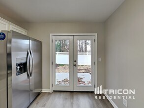 249 Woodland Way in Canton, GA - Building Photo - Building Photo