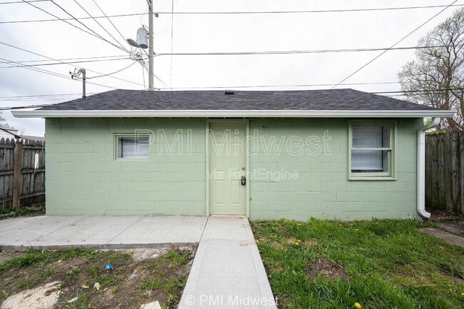 property at 238.5 N Beville Ave