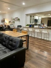 21056 Chatsworth St in Los Angeles, CA - Building Photo - Building Photo