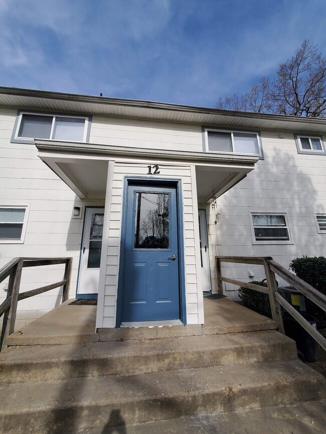 property at 12 Pollux Cir E