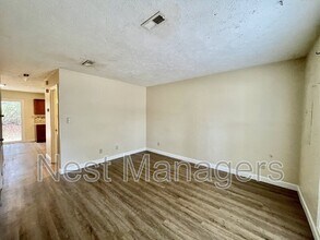 5850 Aftonshire Dr in Fayetteville, NC - Building Photo - Building Photo