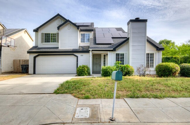 property at 1761 E Jordan Ave
