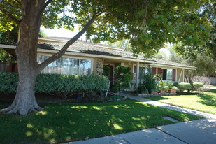 1990 Southwest Expy in San Jose, CA - Foto de edificio - Building Photo