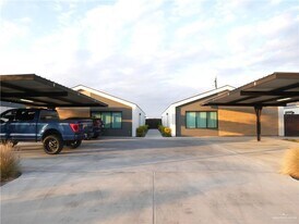 23 East St in McAllen, TX - Building Photo