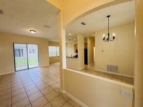 405 Caraway Dr in Kissimmee, FL - Building Photo - Building Photo
