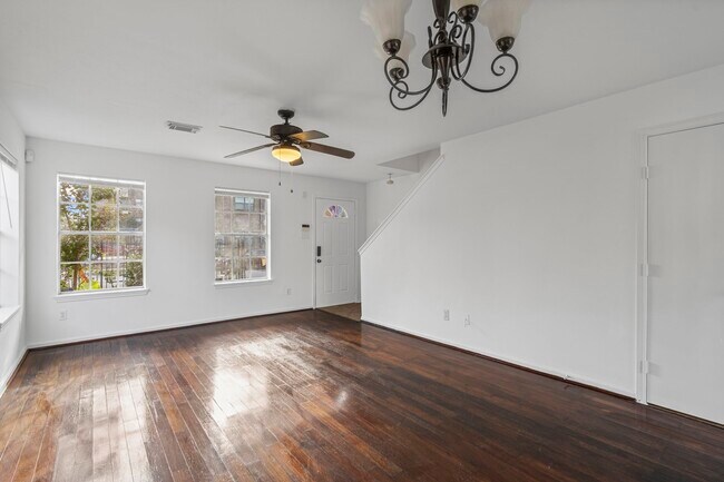 property at 2106 Nettleton St