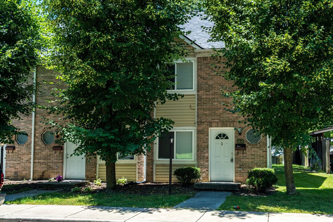 1307 S Senate Ave in Indianapolis, IN - Building Photo