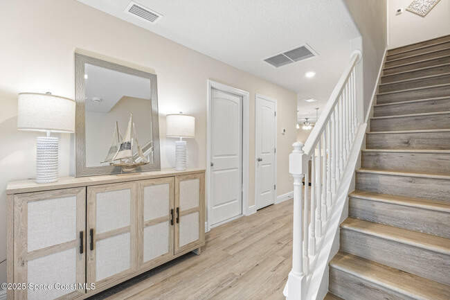 177 Autumn Woods Dr in Melbourne, FL - Building Photo - Building Photo
