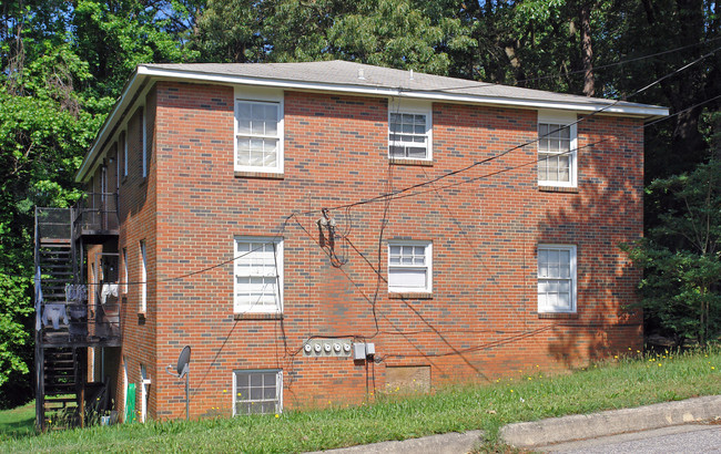 2401 Sonora St in Raleigh, NC - Foto de edificio - Building Photo