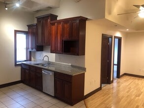Gallery 3450 in St. Louis, MO - Building Photo - Building Photo