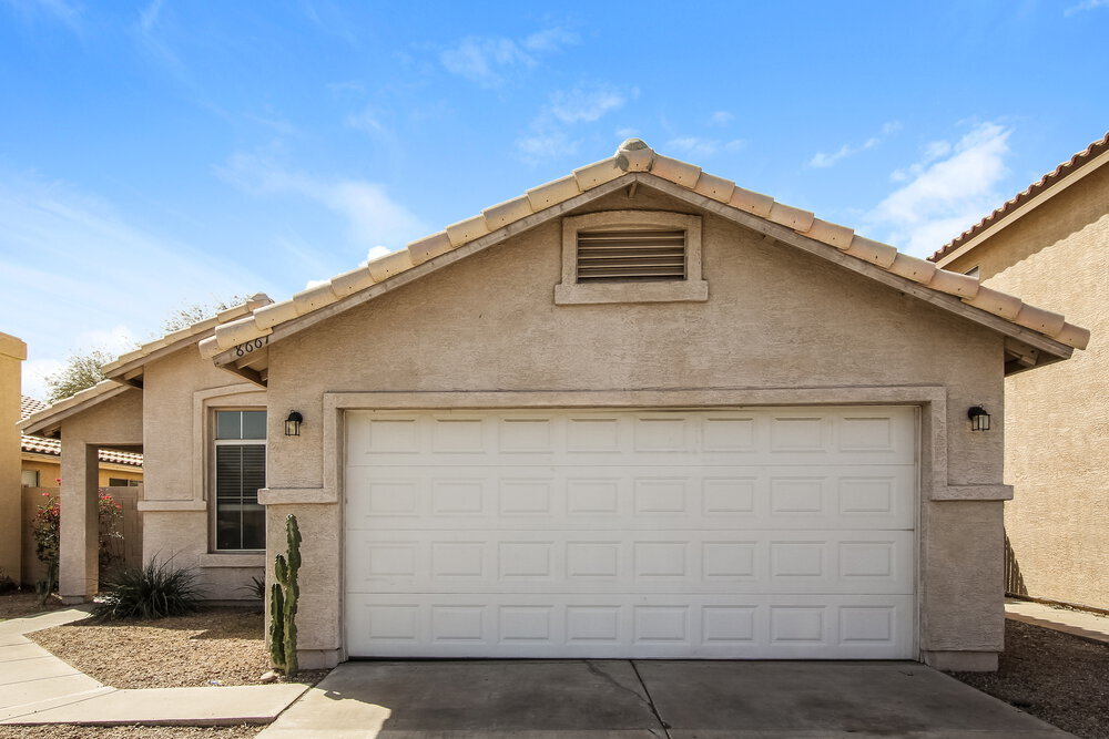 8667 W Palm Ln in Phoenix, AZ - Building Photo