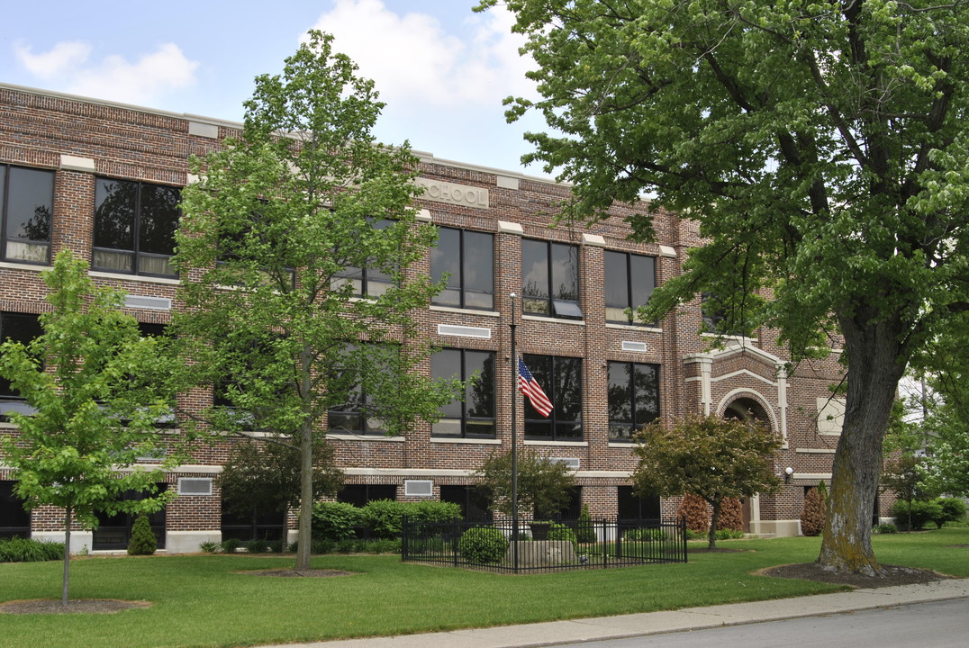 Hoosier Place in Union City, IN - Building Photo