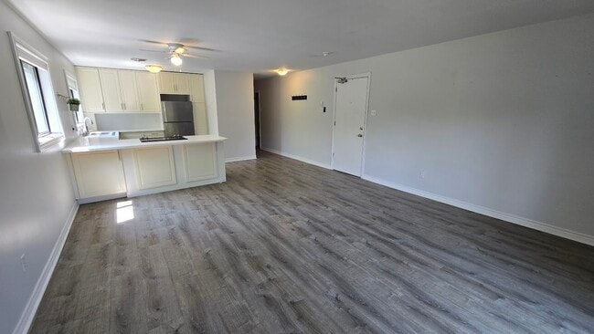 46 Penetang St in Barrie, ON - Building Photo - Building Photo