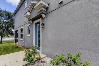 12315 Bayou Flats Ln in Tampa, FL - Building Photo - Building Photo