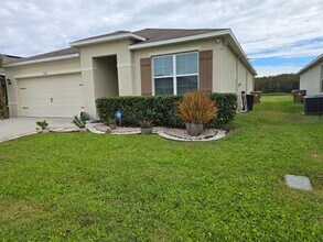 3337 Perennial Ln in Kissimmee, FL - Building Photo - Building Photo