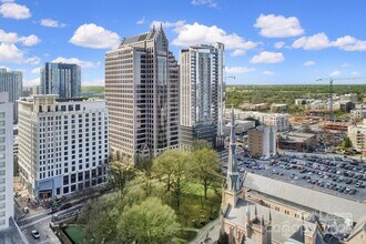 210 N Church St in Charlotte, NC - Building Photo - Building Photo