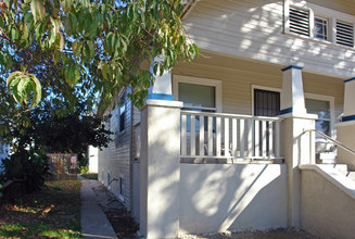 1019 W St in Sacramento, CA - Building Photo - Building Photo