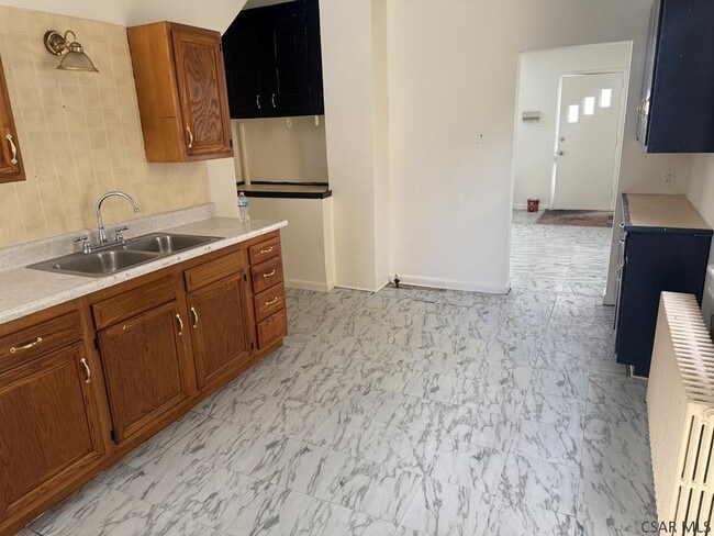 85-87 Grass Ave in Johnstown, PA - Building Photo - Building Photo