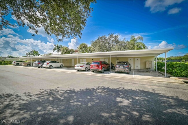 21301 Lancaster Run in Estero, FL - Building Photo - Building Photo