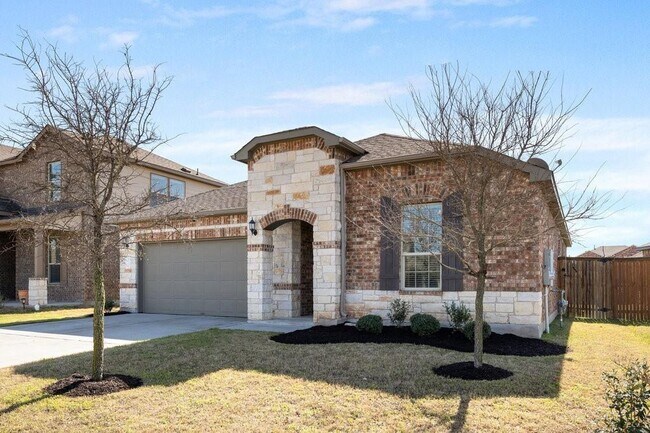 19721 Dunstan Beacon Ln in Pflugerville, TX - Foto de edificio - Building Photo