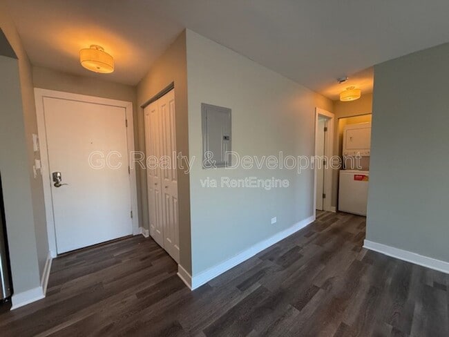 800 Graceland Ave in Des Plaines, IL - Building Photo - Building Photo