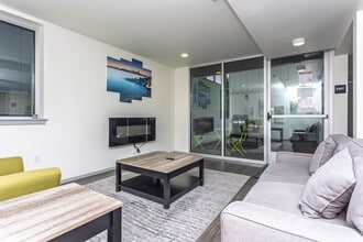 Montisi Apartments in Seattle, WA - Building Photo - Interior Photo