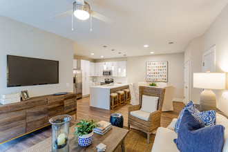 Annandale Apartment Homes in Murfreesboro, TN - Building Photo - Interior Photo