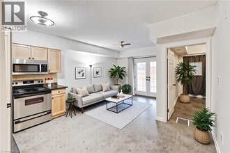 155 Water St S in Cambridge, ON - Building Photo - Building Photo