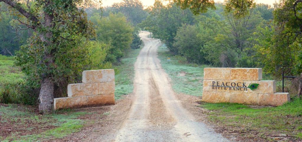 1804 South St in Gatesville, TX - Building Photo