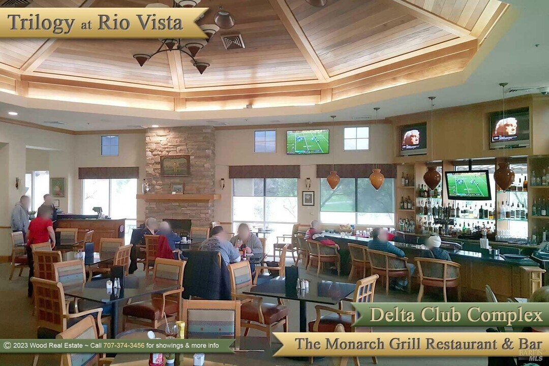 369 Pebble Beach Dr in Rio Vista, CA - Building Photo