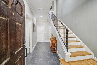 1814 Rosalie St in Houston, TX - Foto de edificio - Building Photo