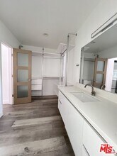 1757 N Kingsley Dr in Los Angeles, CA - Building Photo - Building Photo