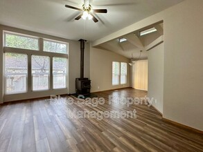 1375 S Bagley Creek Rd in Port Angeles, WA - Building Photo - Building Photo