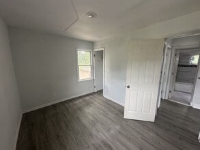 3807 Bassett St in Detroit, MI - Building Photo - Building Photo