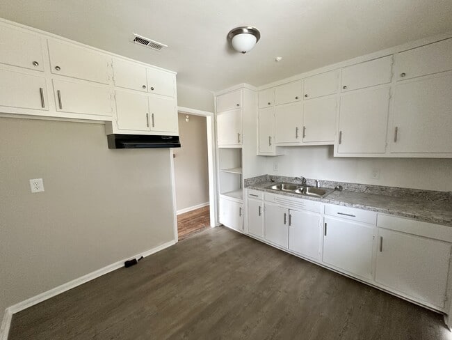 3736 Oak Ave SW in Birmingham, AL - Building Photo - Building Photo