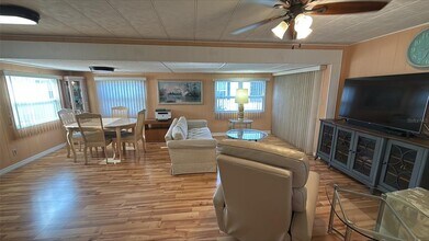 3037 88th St Cir E in Palmetto, FL - Building Photo - Building Photo