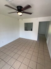 15335 Woodforest Blvd in Channelview, TX - Building Photo - Building Photo