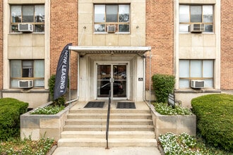 Washington Place Apartments in Columbus, OH - Foto de edificio - Building Photo
