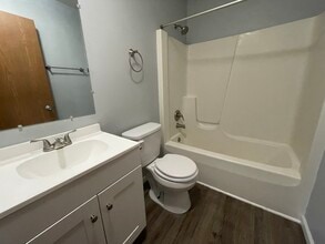 360 Stone Dr in Goshen, IN - Building Photo - Building Photo