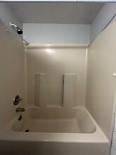 363 Halladay St, Unit 1 in Jersey City, NJ - Building Photo - Building Photo