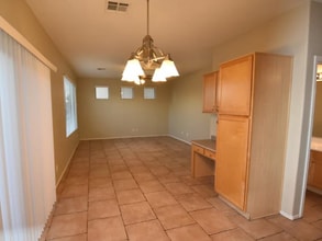 125 N 22nd Pl in Mesa, AZ - Building Photo - Building Photo
