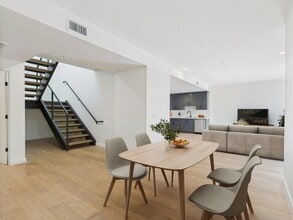 Vica Silver Lake in Los Angeles, CA - Building Photo - Building Photo