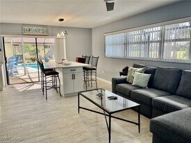 28372 Verde Ln in Bonita Springs, FL - Building Photo